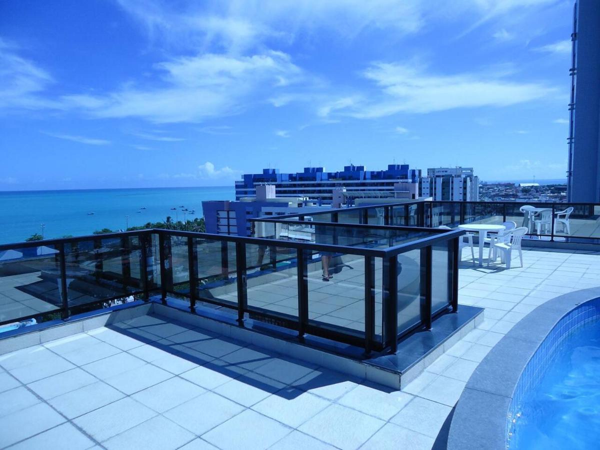 Residencial Portville Pajucara, N 1495 *